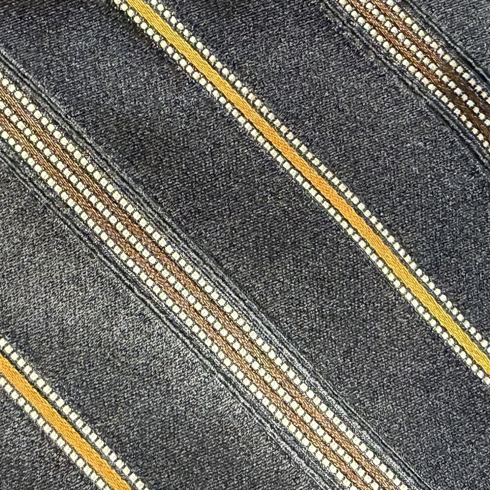 Canali Italy Men's Black Gold Striped 100% Silk Classic Necktie Size 58"x3.5" - Picture 8 of 8